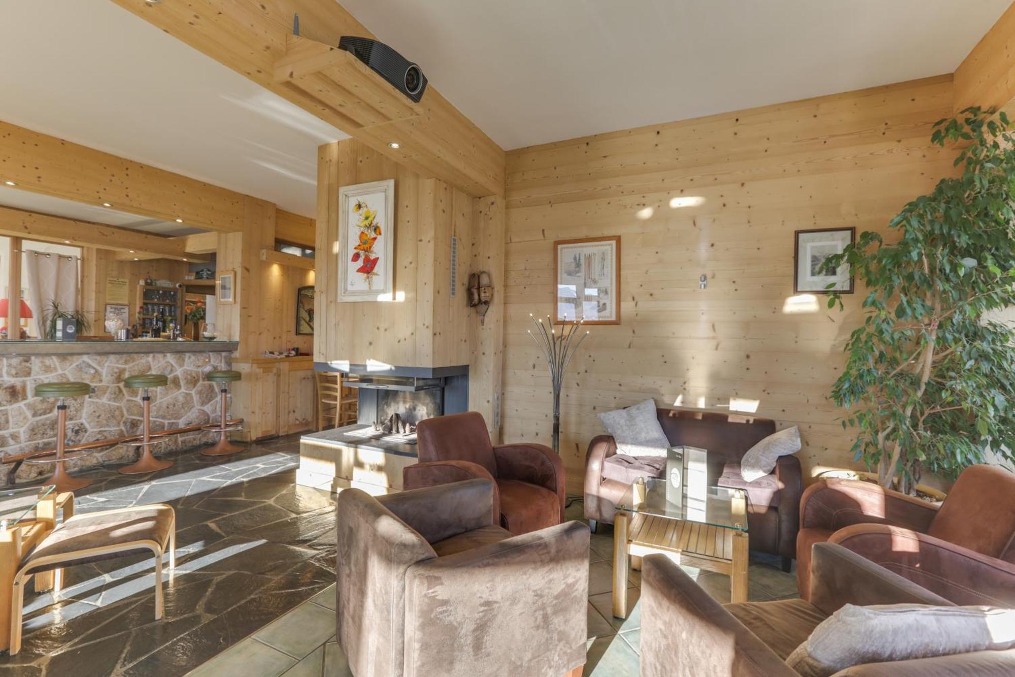 Le Castillan Alpe d'Huez ภายนอก รูปภาพ