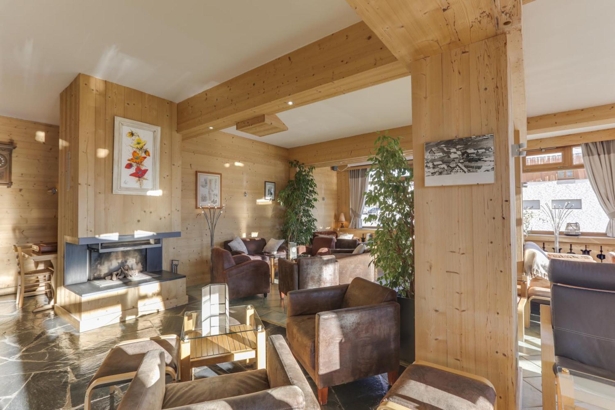Le Castillan Alpe d'Huez ภายนอก รูปภาพ