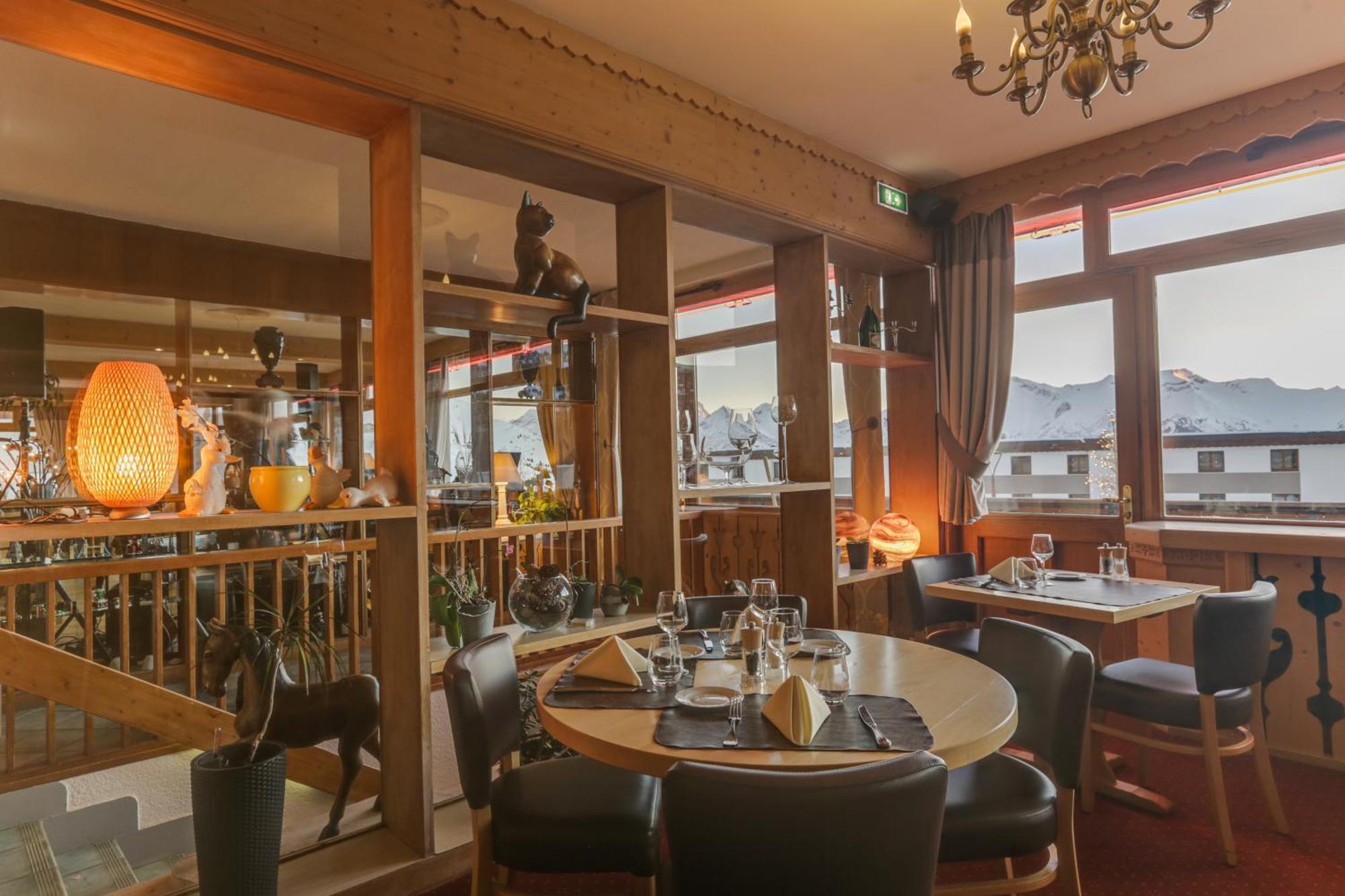 Le Castillan Alpe d'Huez ภายนอก รูปภาพ