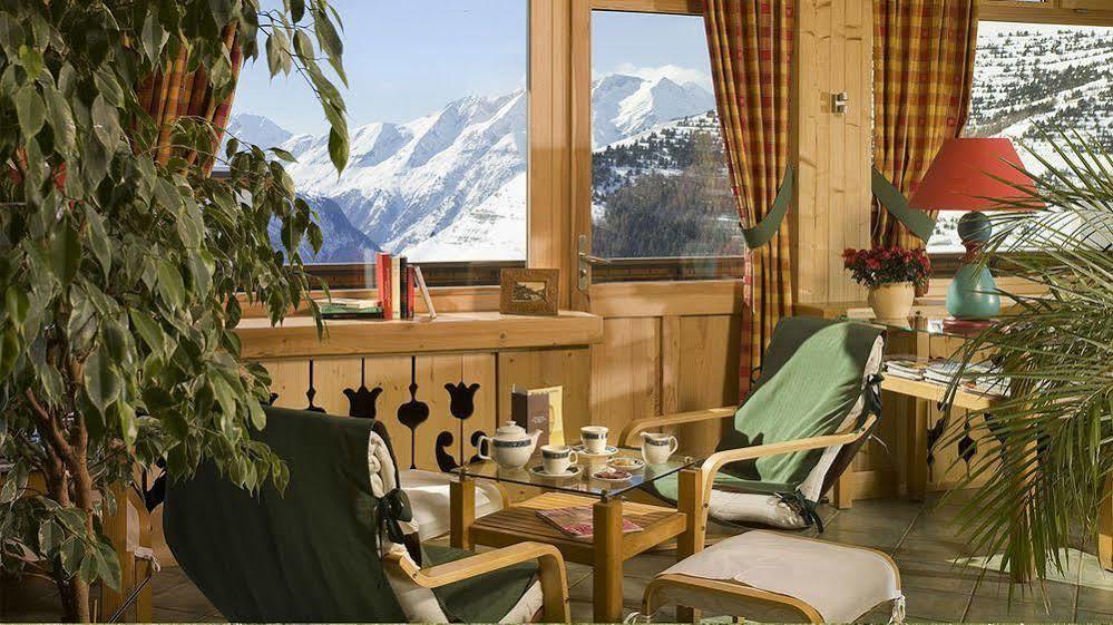 Le Castillan Alpe d'Huez ภายนอก รูปภาพ