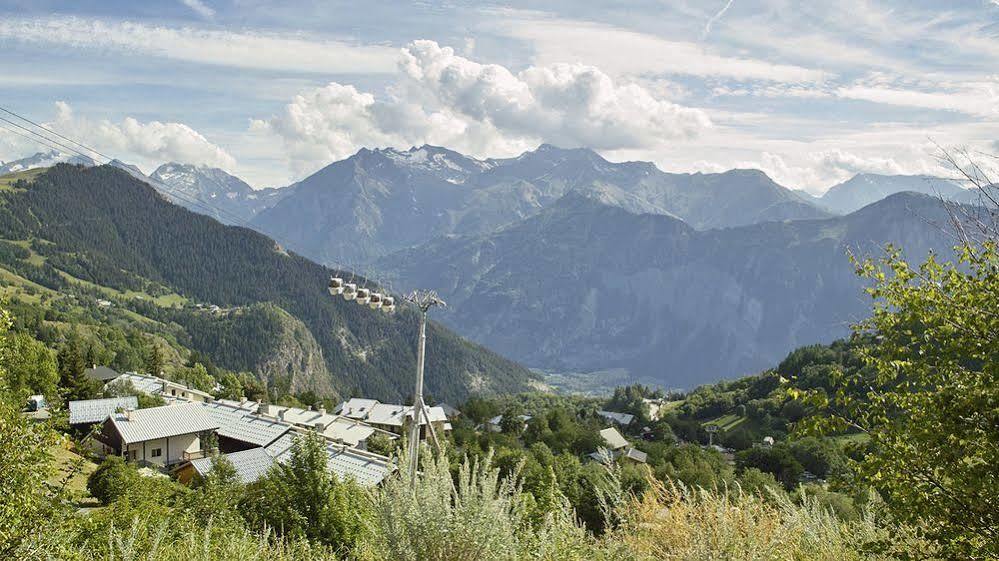 Le Castillan Alpe d'Huez ภายนอก รูปภาพ