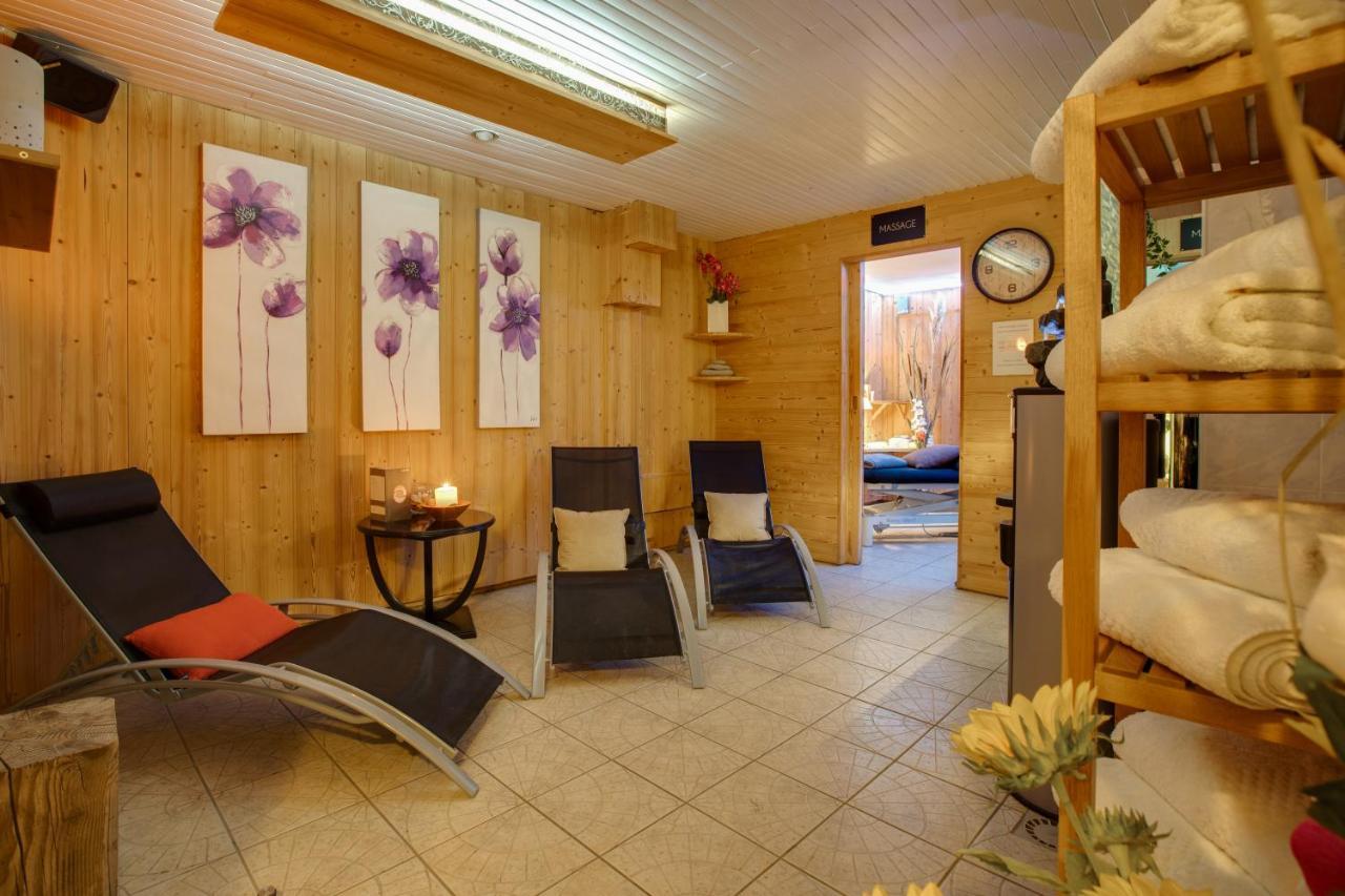 Le Castillan Alpe d'Huez ภายนอก รูปภาพ